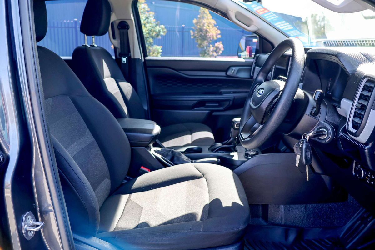 2023 Ford Ranger XL 4X4 2.0L image 26