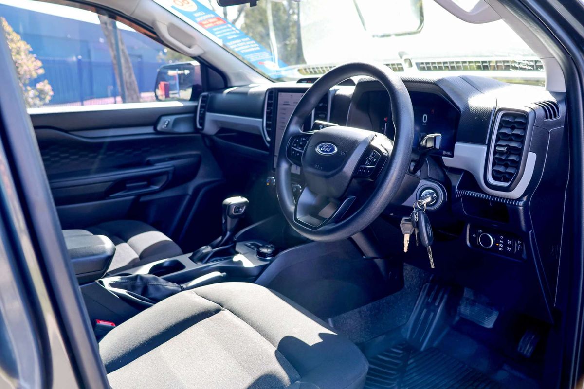 2023 Ford Ranger XL 4X4 2.0L image 28