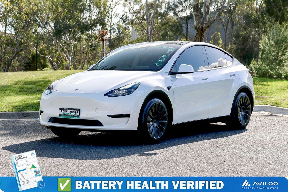 2022 Tesla Model Y Rear-Wheel Drive