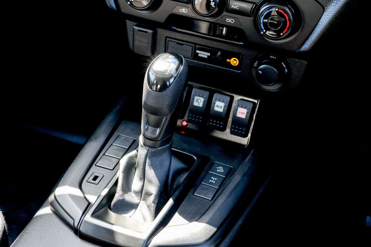 2020 Isuzu D-MAX SX 4X4 image 21