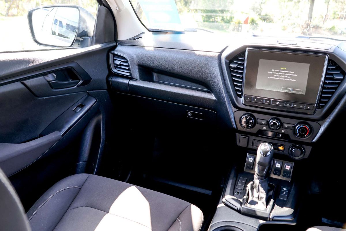 2020 Isuzu D-MAX SX 4X4 image 23