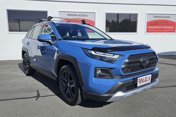 2025 Toyota RAV4 Edge AXAH54R