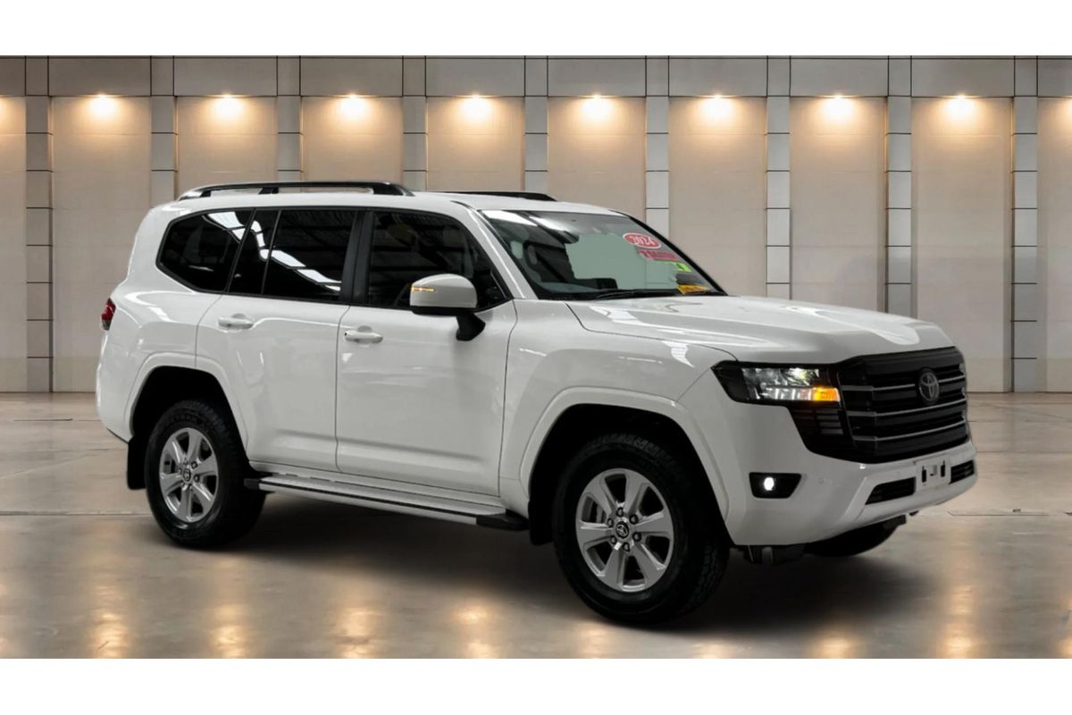 2024 Toyota Landcruiser GXL FJA300R