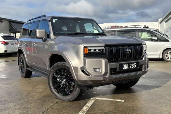 2024 Toyota Landcruiser Prado VXL GDJ251R