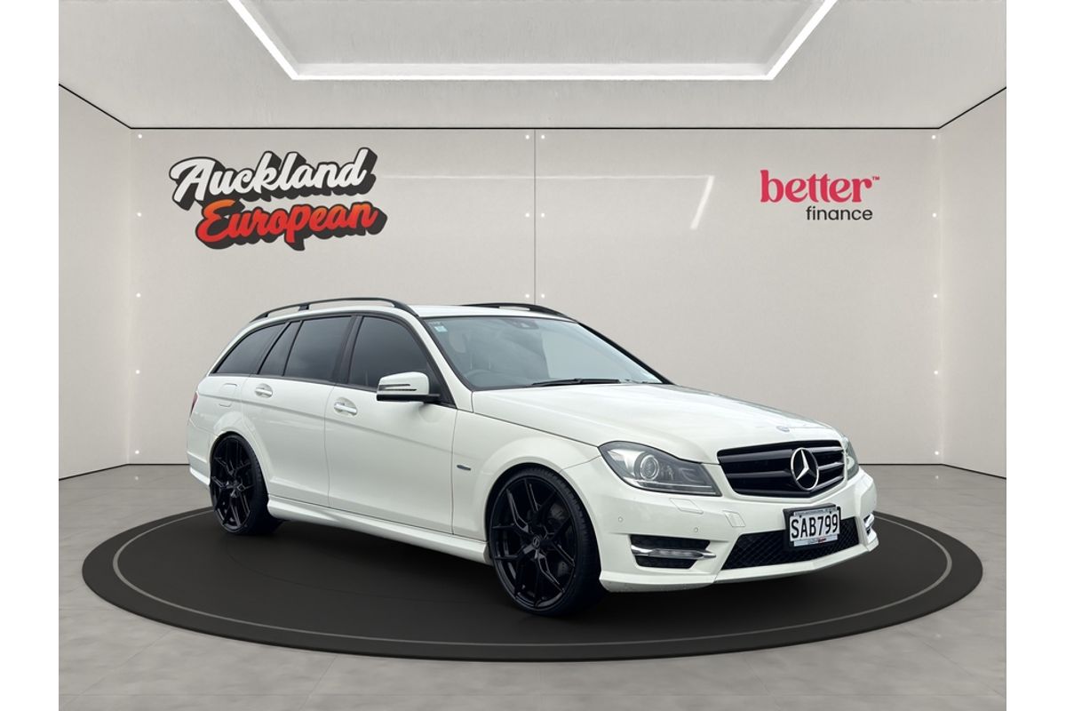 2011 Mercedes-Benz C 350 AMG PACKAGE