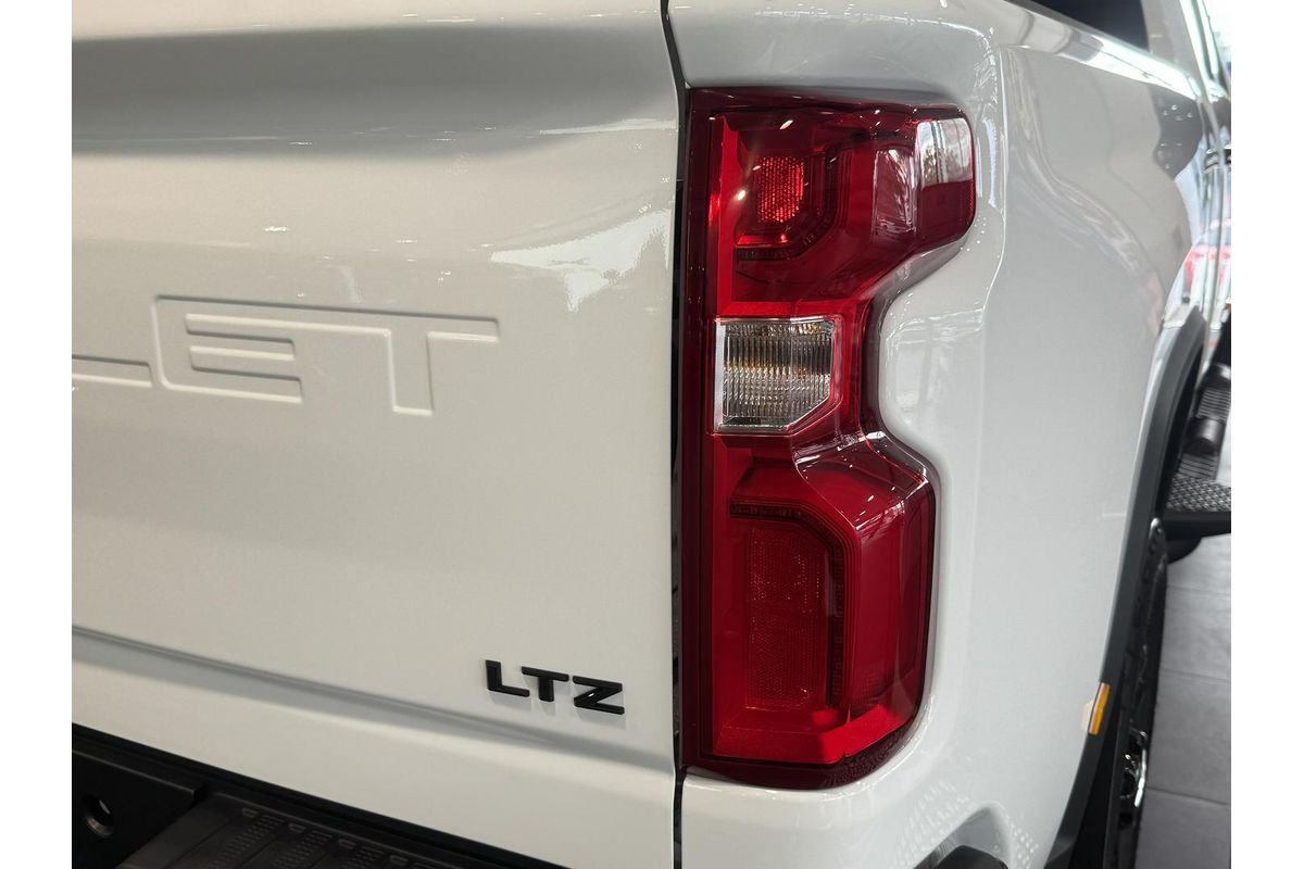 2026 Chevrolet Silverado HD LTZ Premium W/Tech Pack T1 4X4