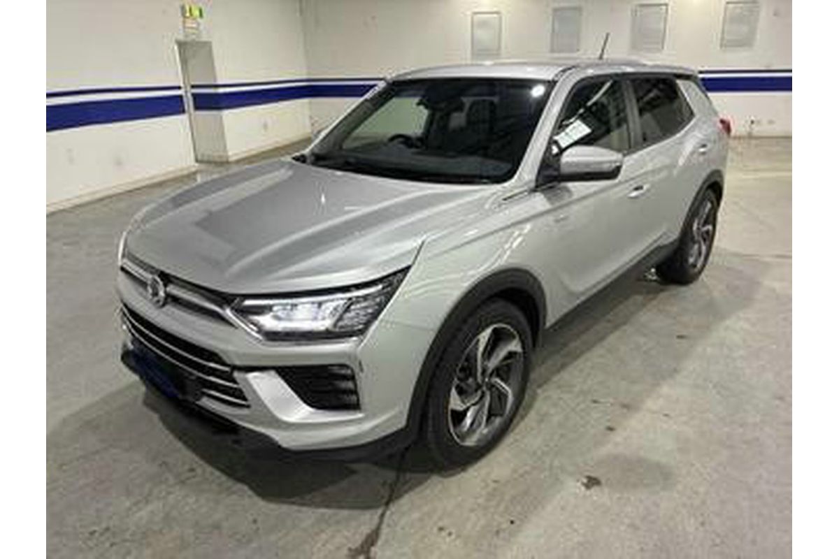 2019 KGM Korando Ultimate LE C300
