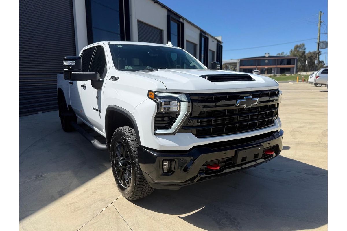 2026 Chevrolet Silverado HD LTZ Premium W/Tech Pack T1 4X4