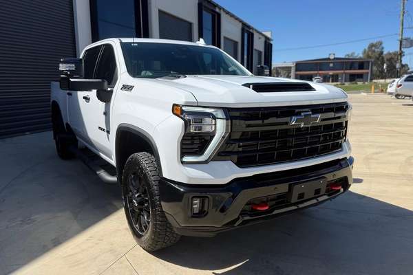 2026 Chevrolet Silverado HD LTZ Premium W/Tech Pack T1 4X4
