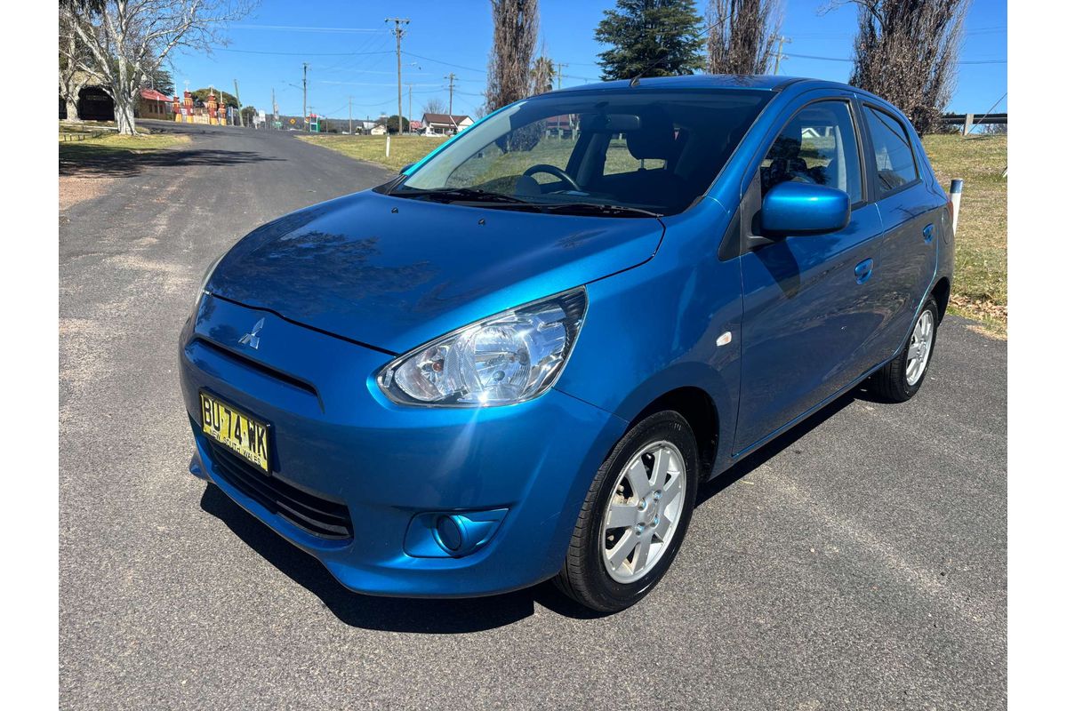 2013 Mitsubishi Mirage ES LA