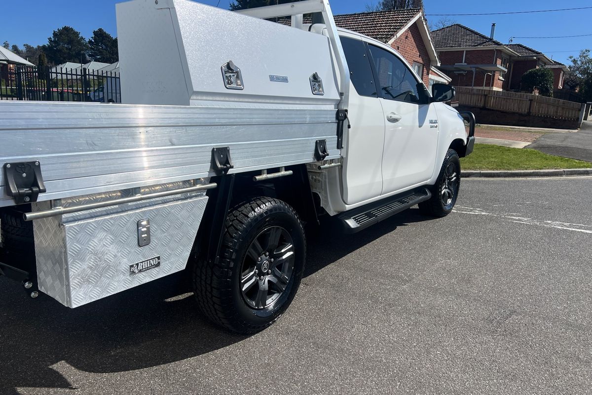 2024 Toyota Hilux SR GUN126R 4X4