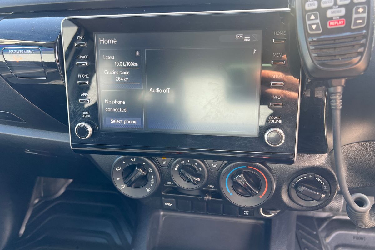 2024 Toyota Hilux SR GUN126R 4X4