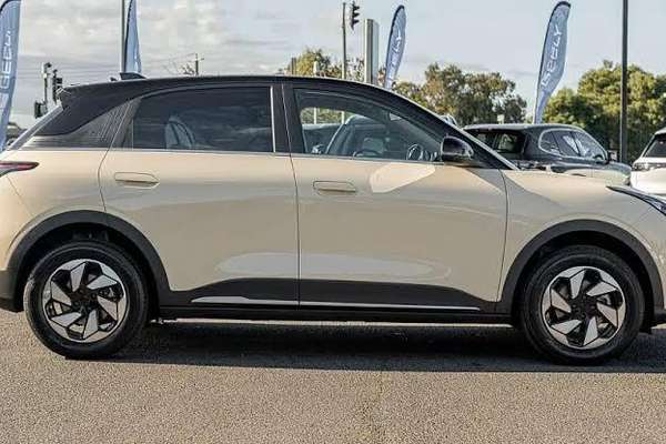 2026 Geely EX2 Inspire E22H