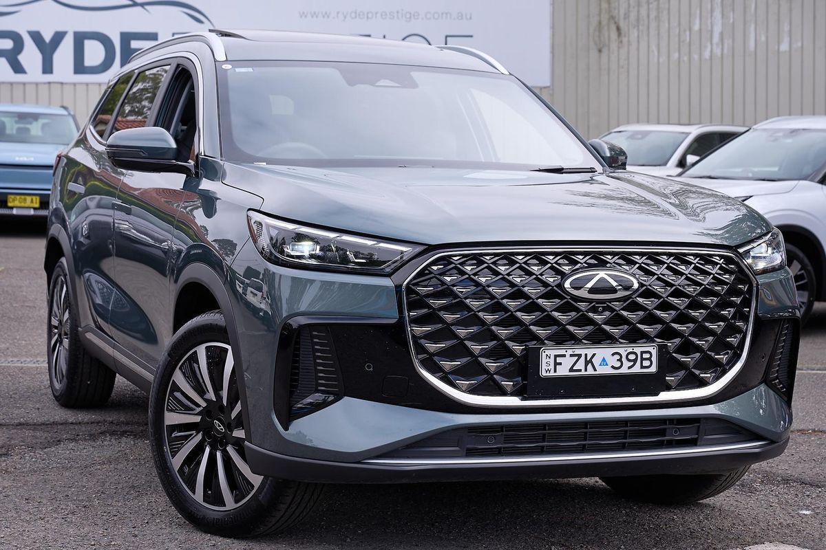 2025 Chery Tiggo 8 Super Hybrid Ultimate T31