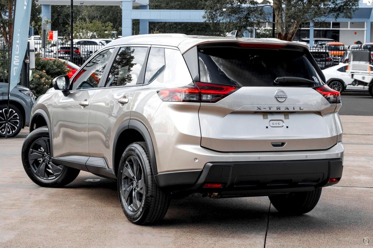2026 Nissan X-TRAIL ST-L T33