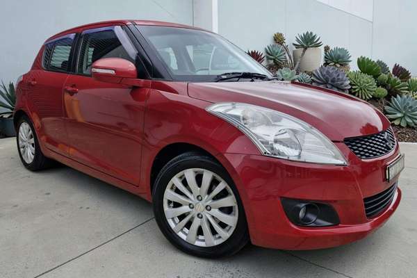 2012 Suzuki Swift GLX FZ