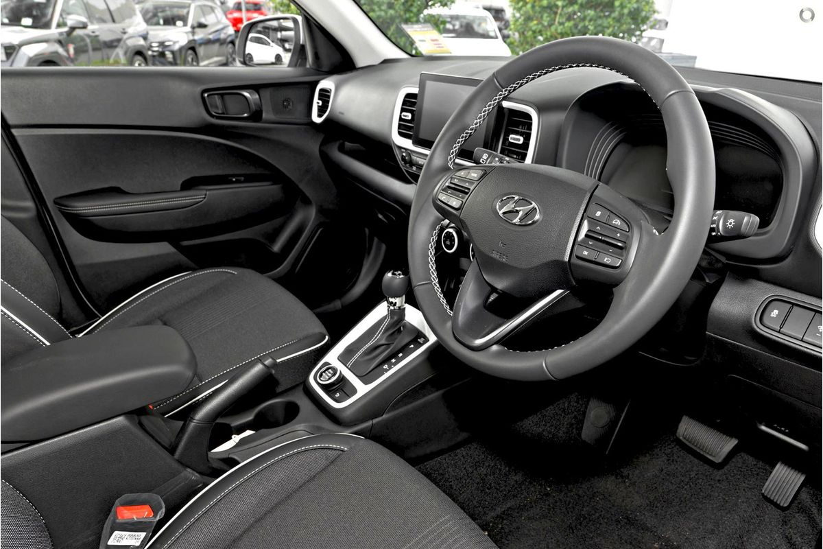 2026 Hyundai Venue Active QX.V5