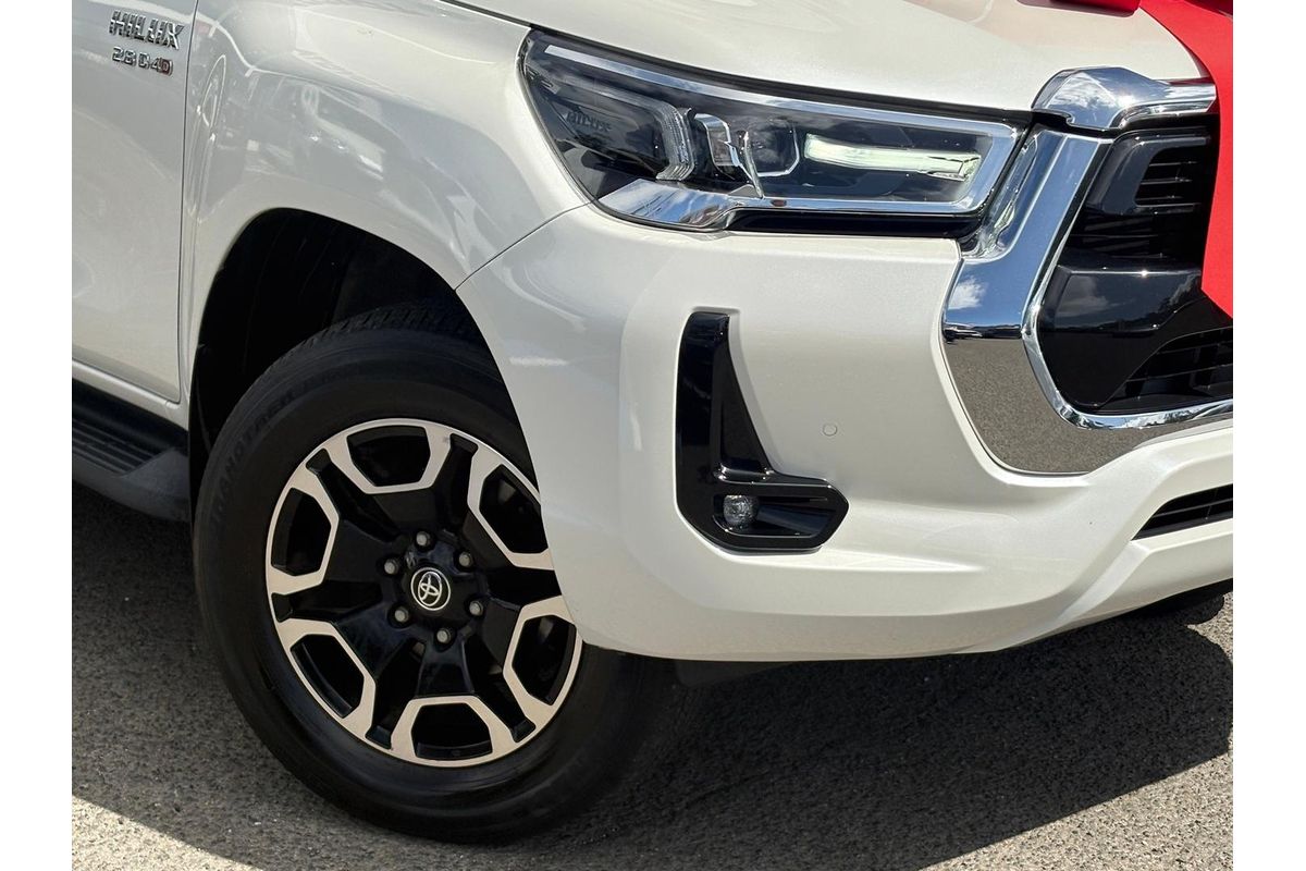 2022 Toyota Hilux SR5 GUN126R 4X4