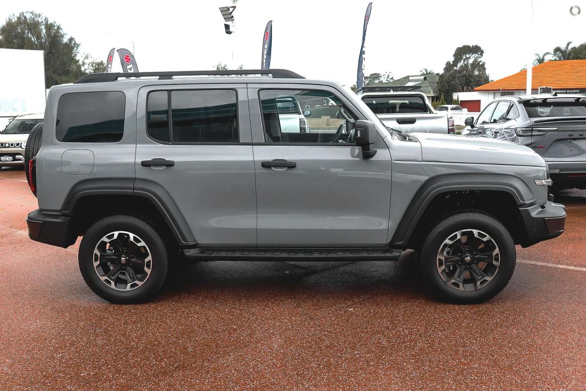 2026 GWM Tank 300 Ultra Hi4-T PHEV P01