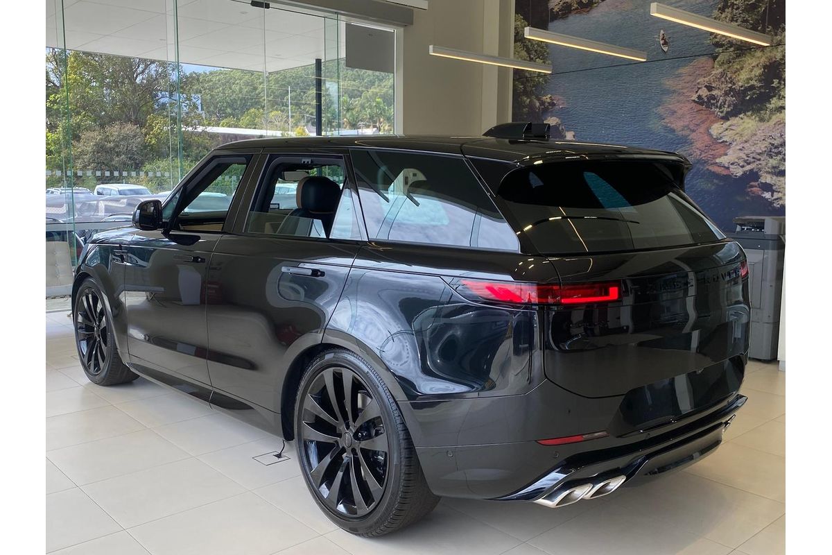 2026 Land Rover Range Rover Sport P530 Autobiography L461
