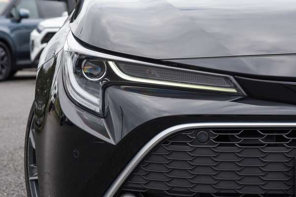 2021 Toyota Corolla ZR MZEA12R thumb-1