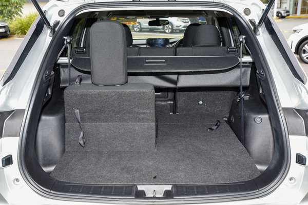 2024 Mitsubishi Outlander LS ZM thumb-18