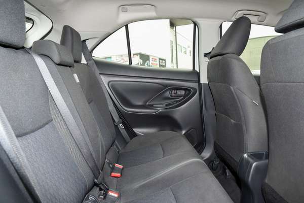2021 Toyota Yaris Cross GX MXPJ10R thumb-8