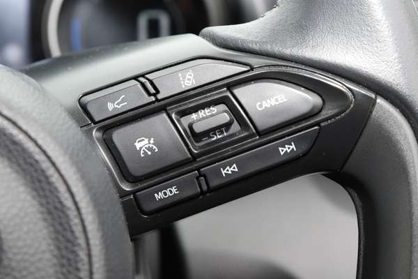 2021 Toyota Yaris Cross GX MXPJ10R thumb-14