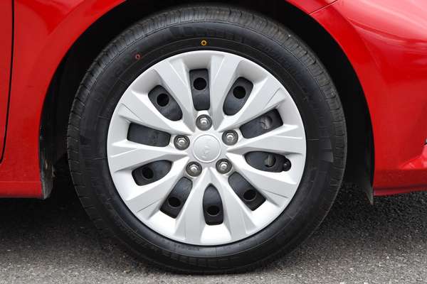 2024 Kia Cerato S BD thumb-3