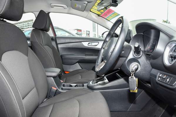 2024 Kia Cerato S BD thumb-9