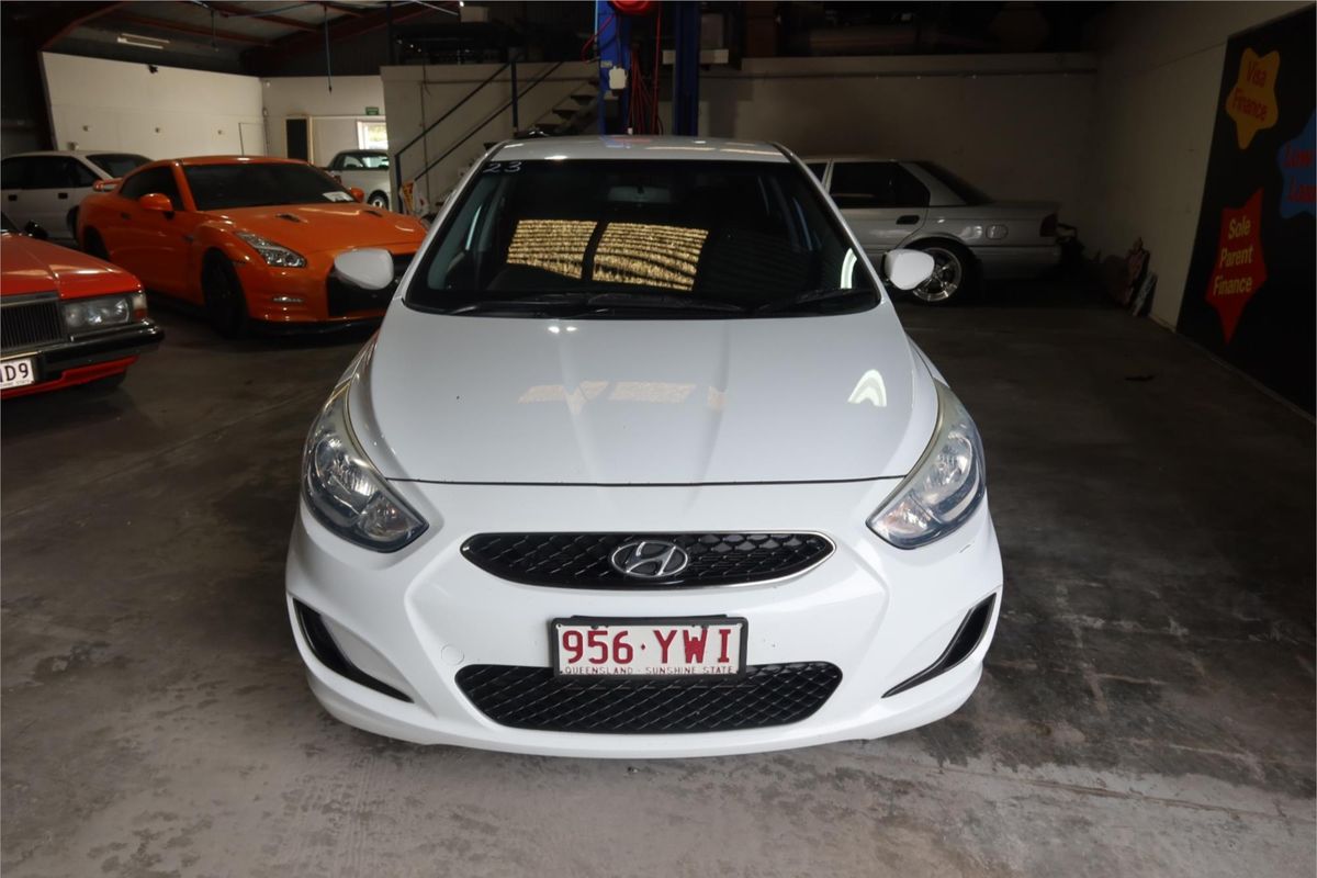 2019 Hyundai Accent Sport RB6