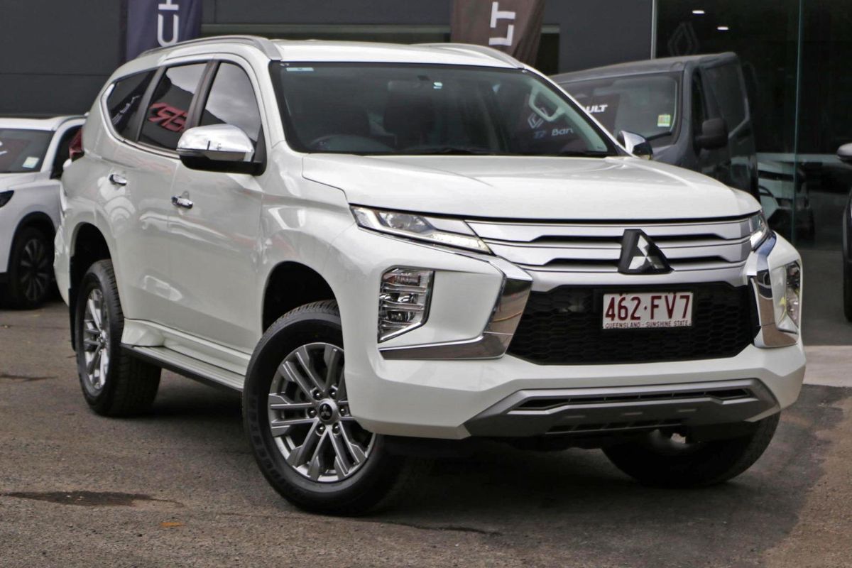 2022 Mitsubishi Pajero Sport GLX QF