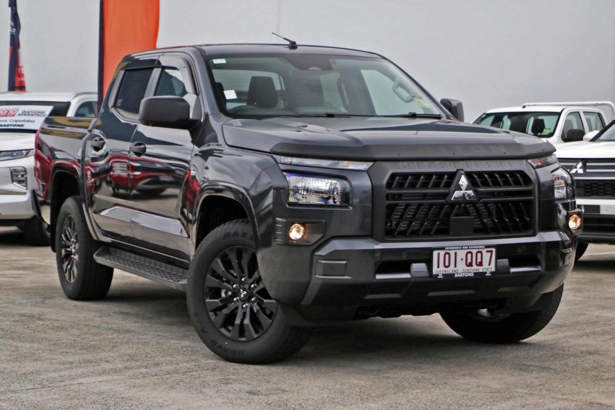 2025 Mitsubishi Triton GLX-R MV 4X4