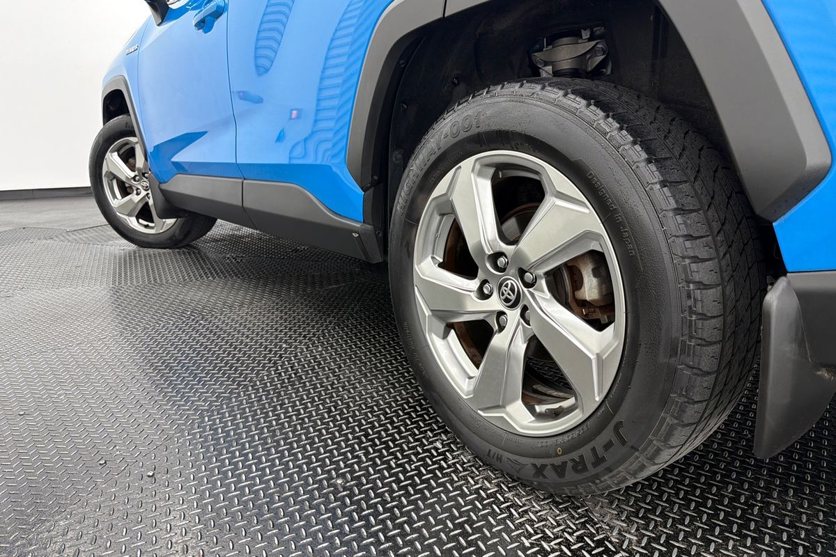 2020 Toyota RAV4 GXL AXAH54R