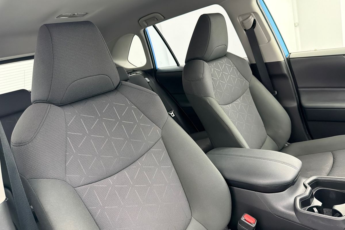 2020 Toyota RAV4 GXL AXAH54R
