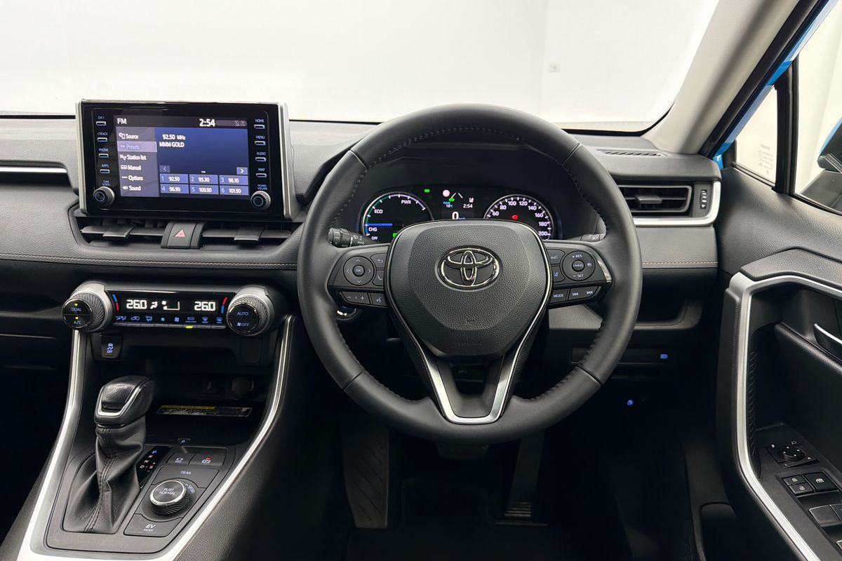 2020 Toyota RAV4 GXL AXAH54R