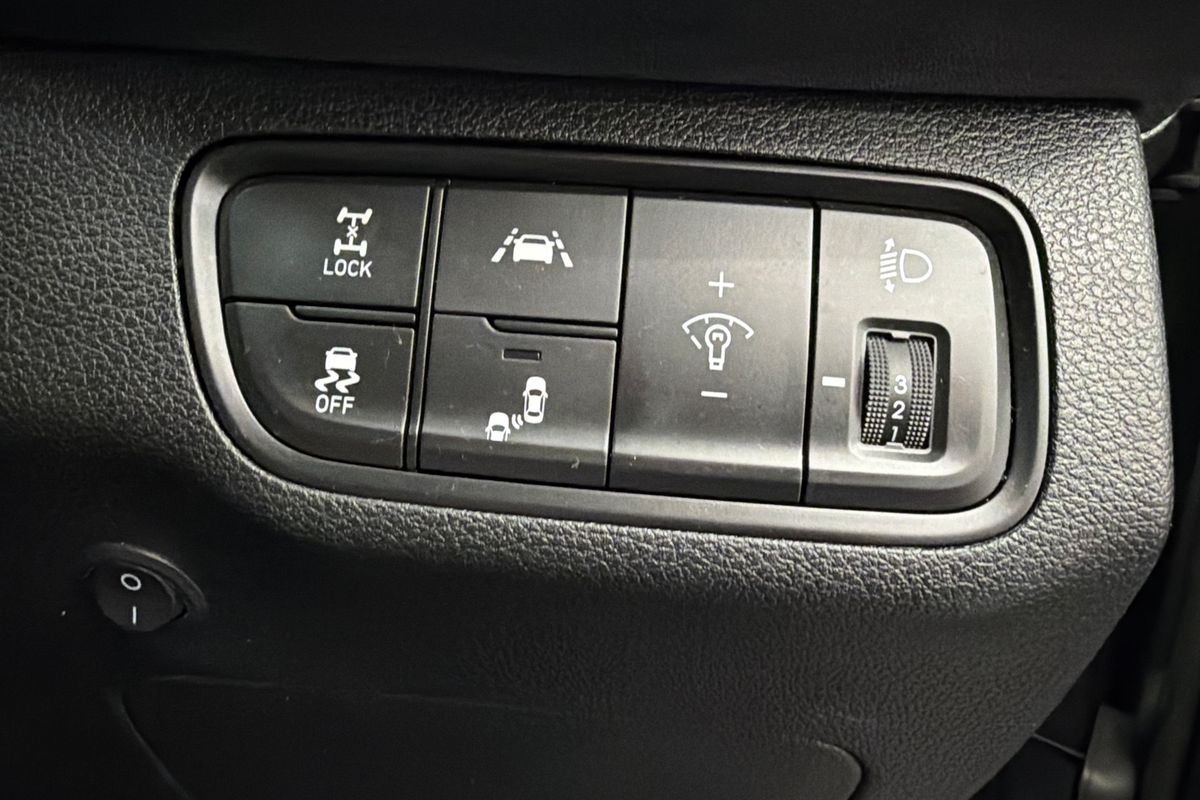 2018 Hyundai Santa Fe Active TM