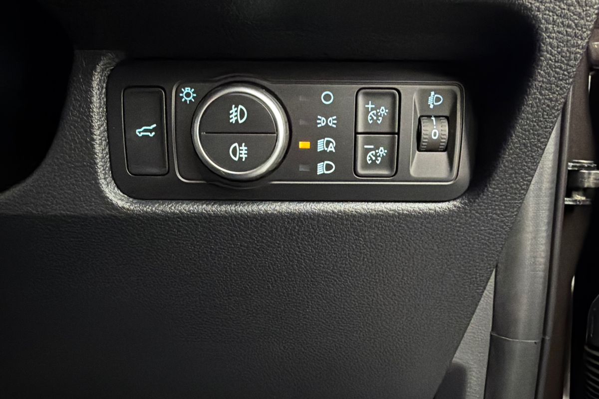 2023 Ford Everest Trend 2.0L