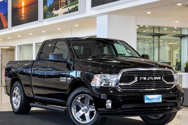 2019 RAM 1500 Express RamBox DS 4X4 SWB