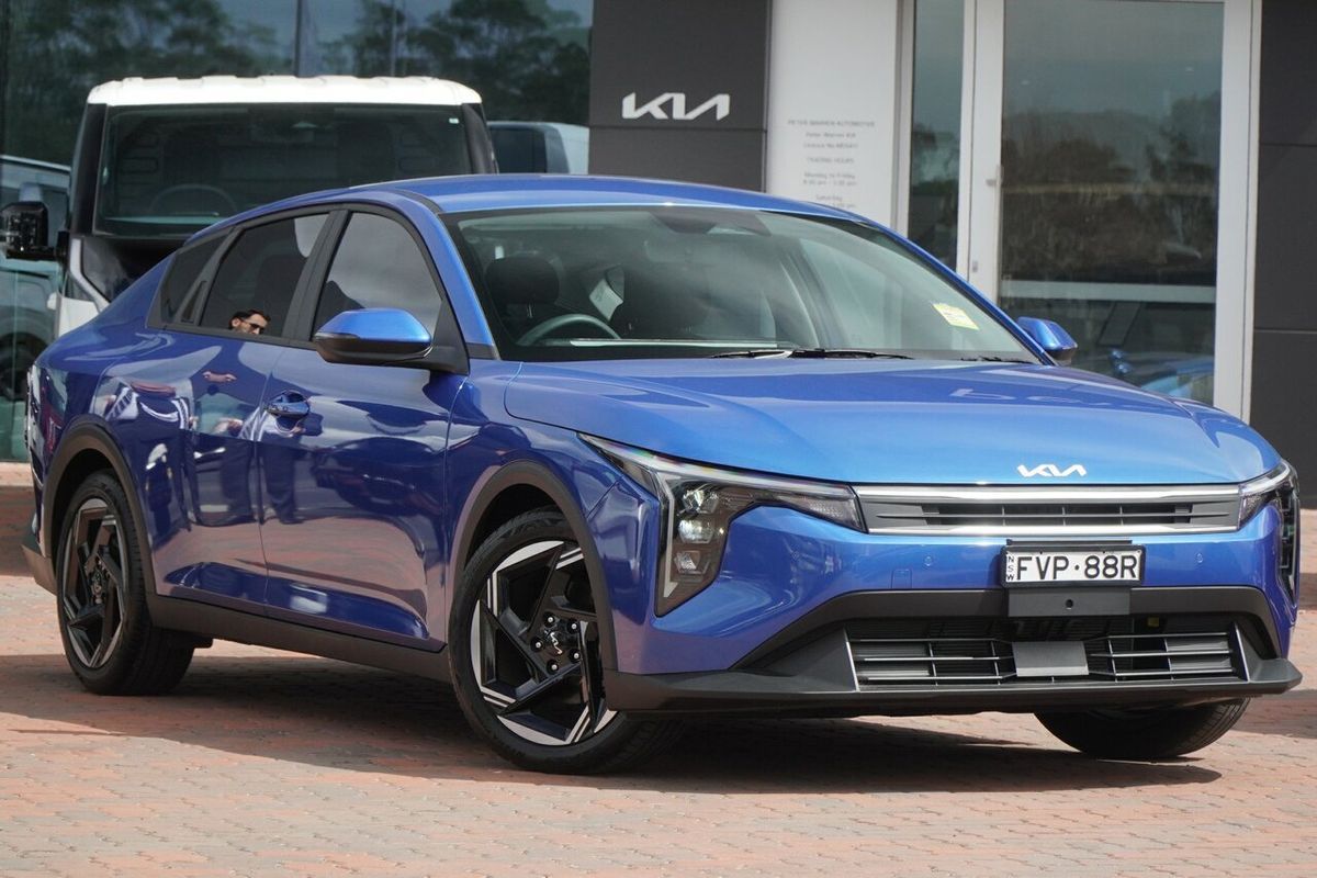 2025 Kia K4 Sport CL4m