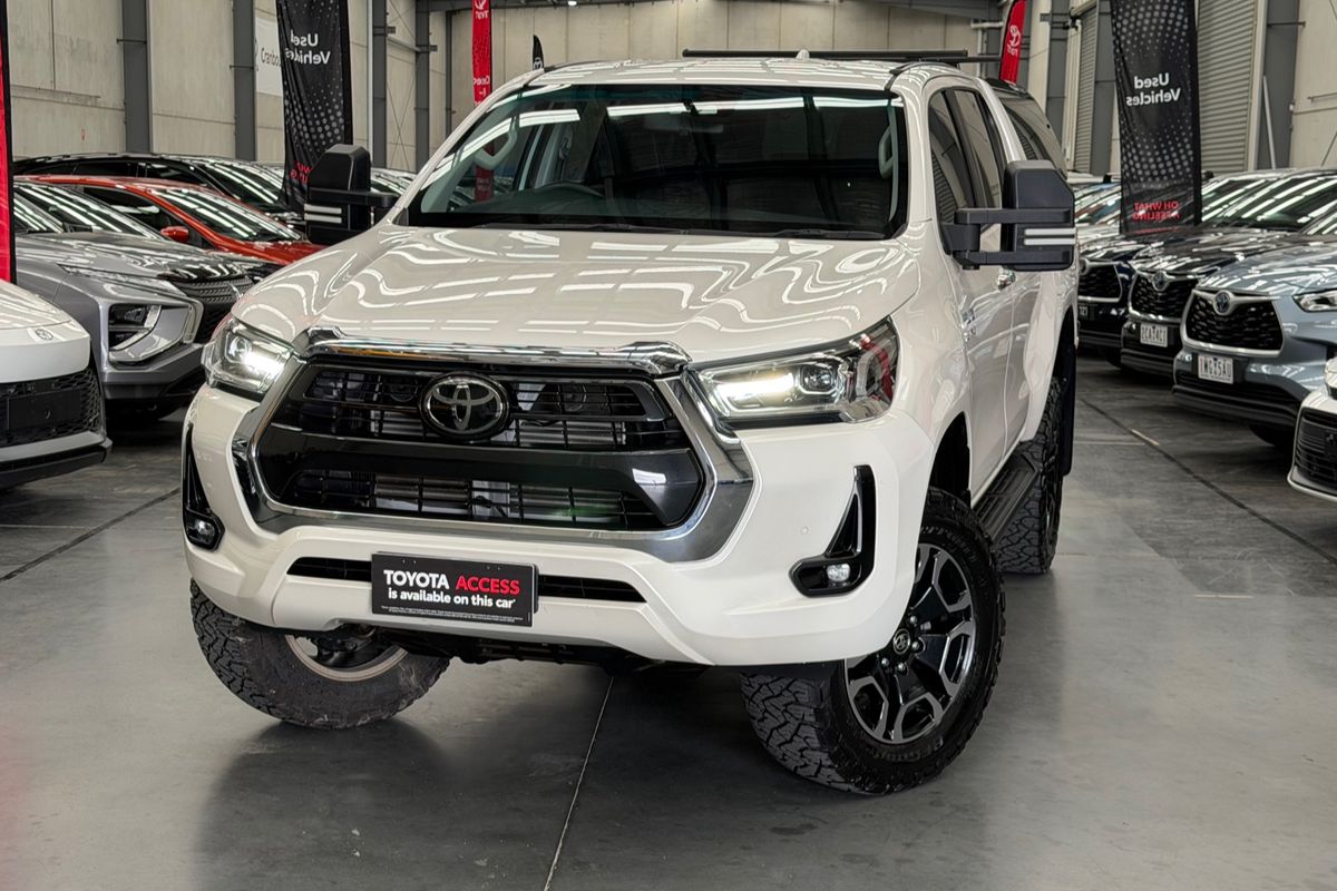 2021 Toyota Hilux SR5 GUN126R 4X4