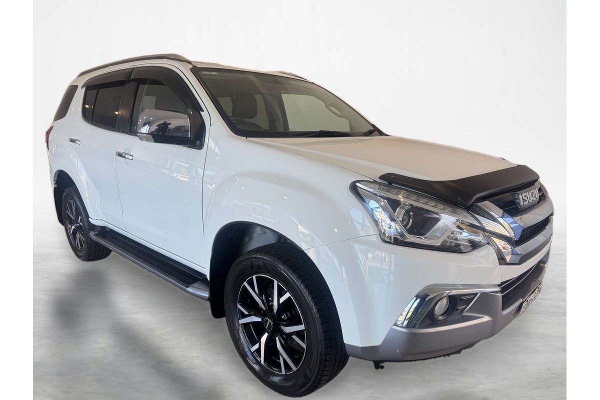2021 Isuzu MU-X LS-T