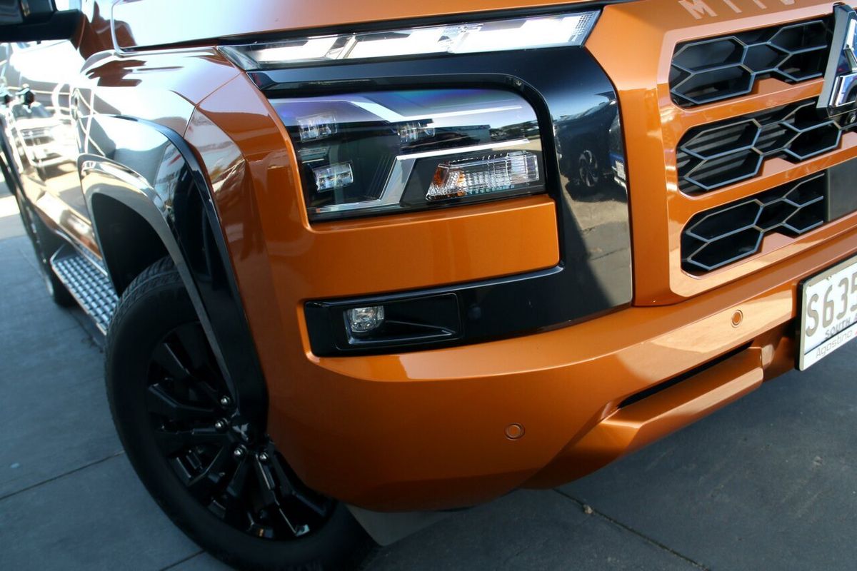2025 Mitsubishi Triton GSR MV 4X4