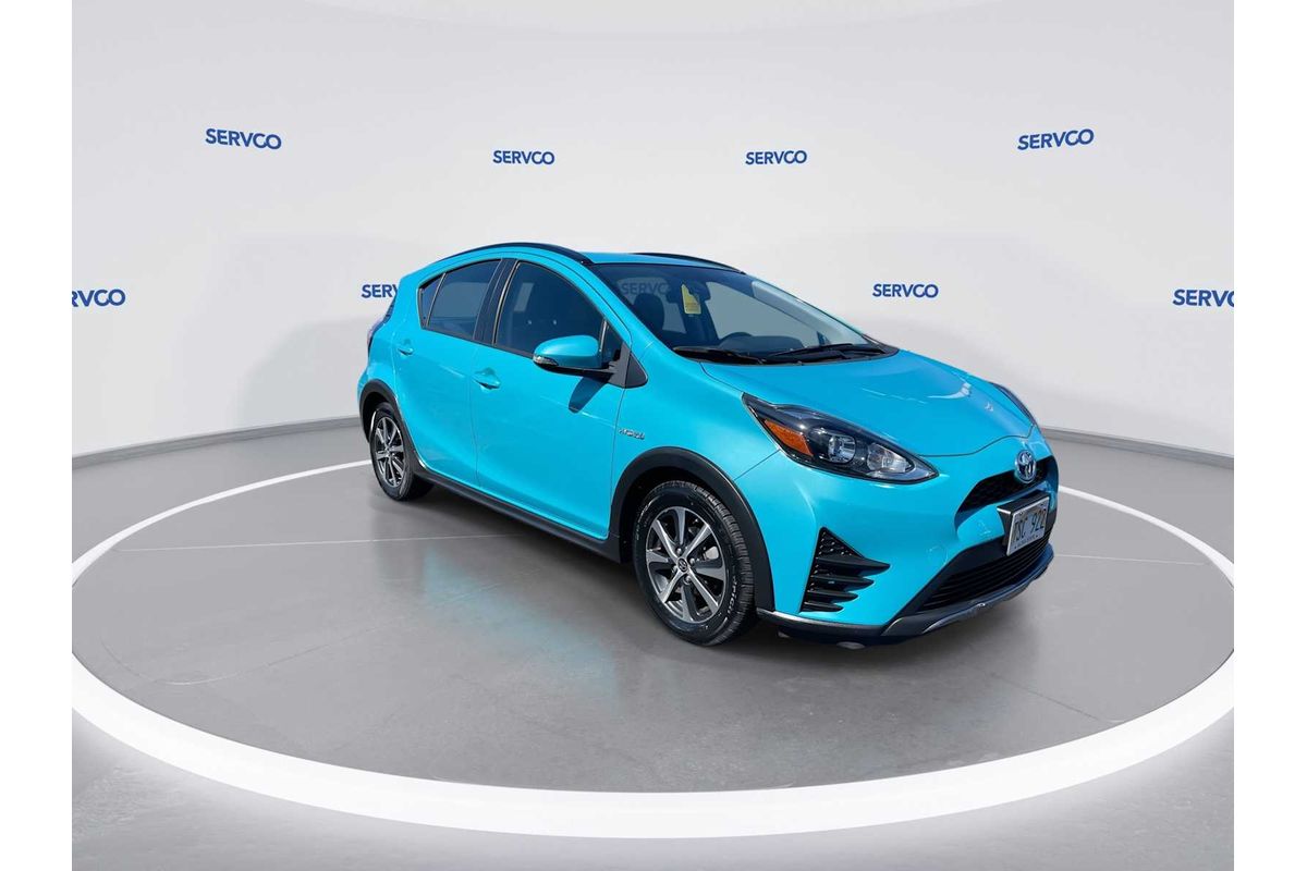 2019 Toyota Prius C LE