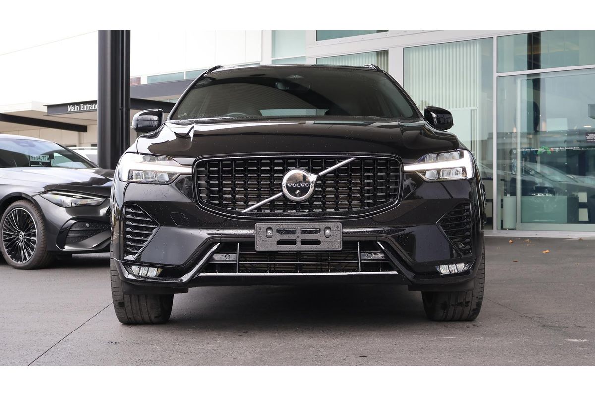 2023 Volvo XC60 Ultimate B6 Dark