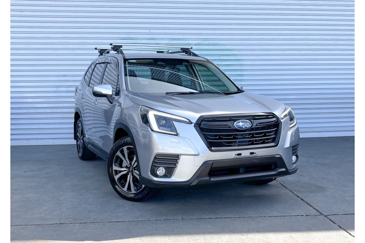 2023 Subaru Forester 2.5i Premium S5