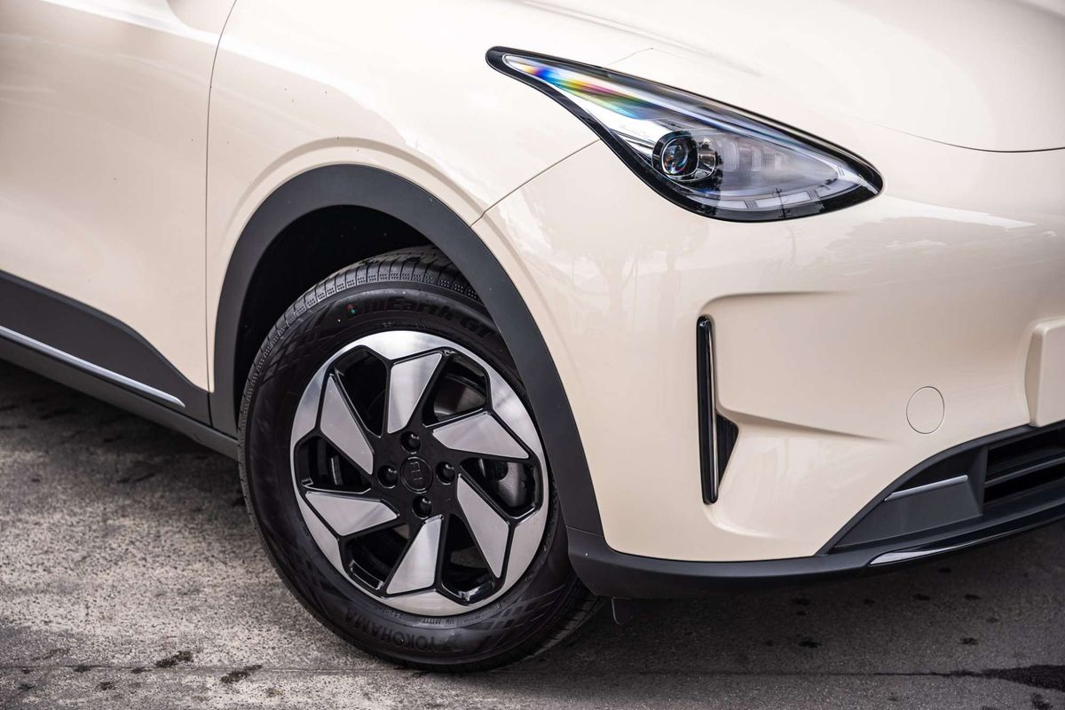 2026 Geely EX2 Inspire E22H