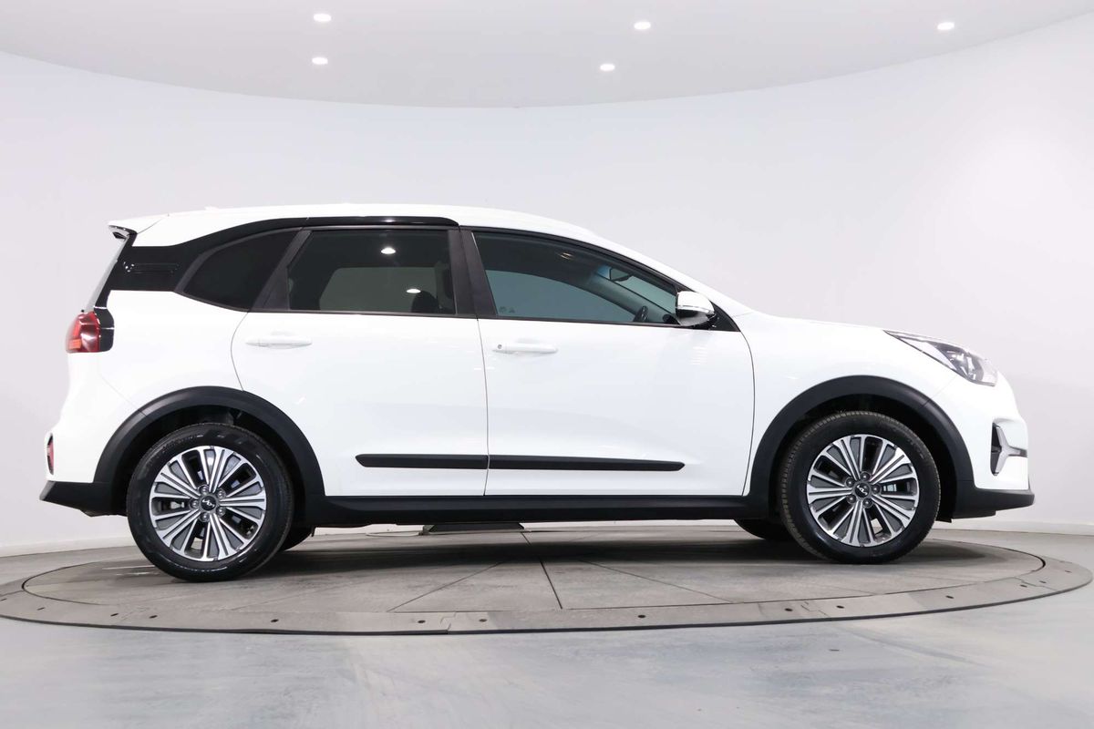 2022 Kia Niro Plus Hybrid S DE PBV