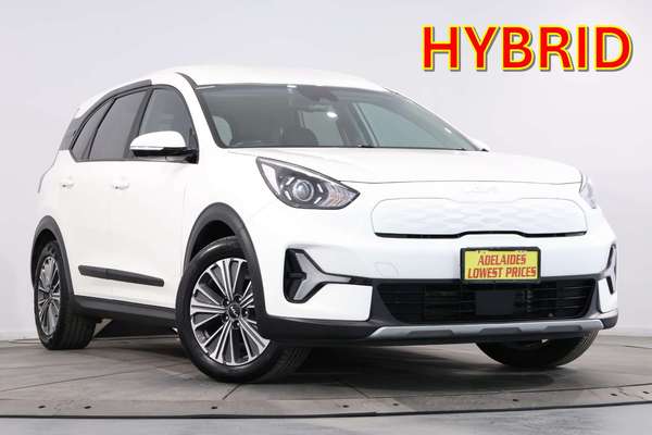 2022 Kia Niro Hybrid S DE