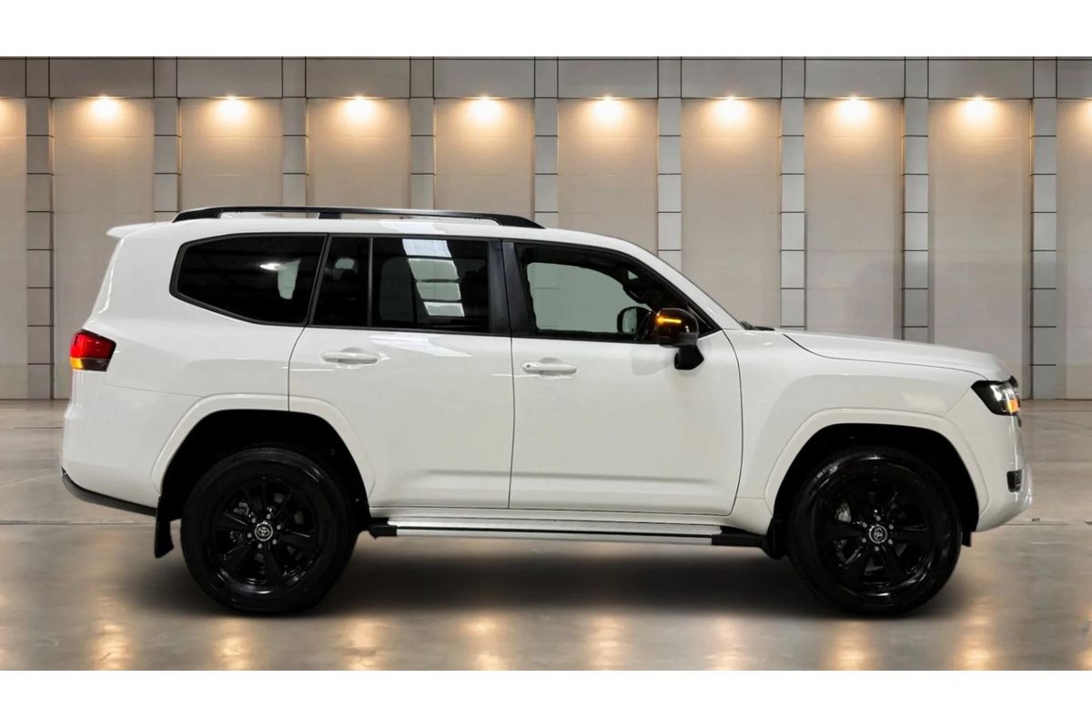 2024 Toyota Landcruiser GXL FJA300R